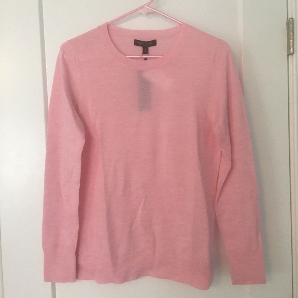 Banana Republic Light Pink Crewneck Sweater